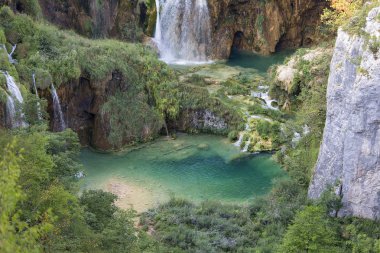 Plitvice Gölleri Milli Parkı, doğanın bir mucizesi, şelale, Hırvatistan