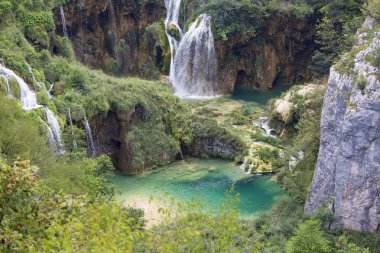 Plitvice Gölleri Milli Parkı, doğanın bir mucizesi, şelale, Hırvatistan