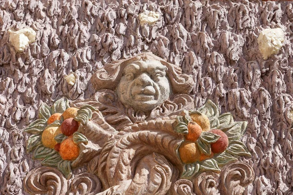 Troja Palace, relief on surrounding wall, Prague, Czech Republic iv — 图库照片