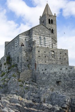Orta Çağ'dan kalma St. Peter Kilisesi, Portovenere, Cinque Terre; İtalya