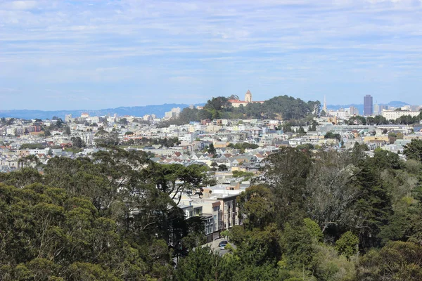 San Francisco på en solrik dag – stockfoto