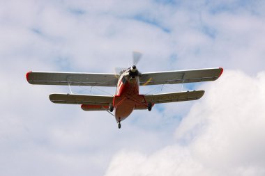 Antonov An-3 çift kanatlı açılış