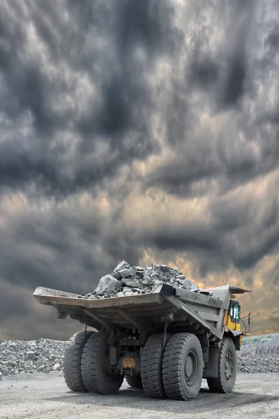 Autocarro minerario pesante — Foto Stock