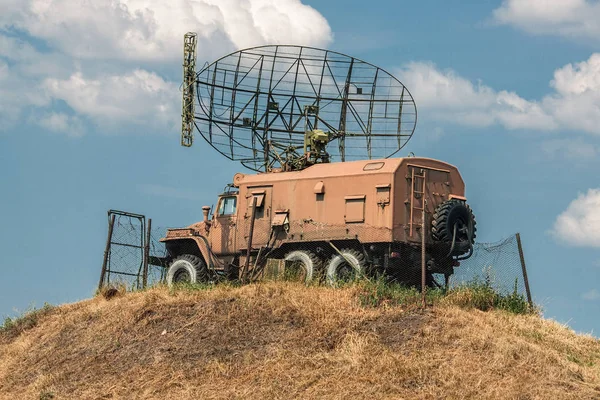 Ordu mobil radar istasyonu — Stok fotoğraf