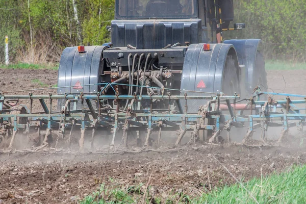 Tillage in primavera — Foto Stock