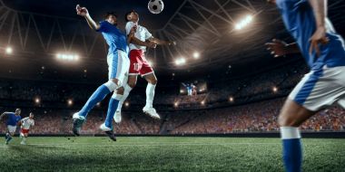 Futbolcular profesyonel bir stadyum üzerinde bir eylem oyun gerçekleştirir