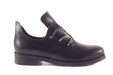 Beyaz arka planda kadın ayakkabıları