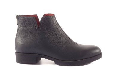 Beyaz arka planda kadın ayakkabıları