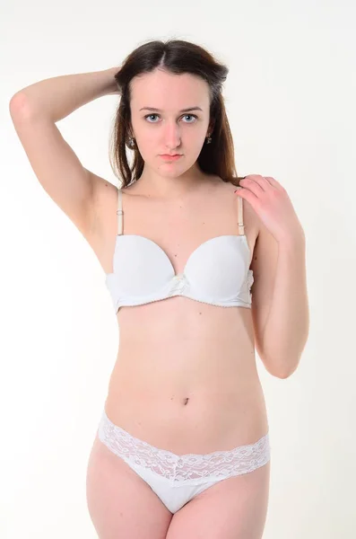 Foto van jonge slanke vrouw in stijlvolle lingerie — Stockfoto