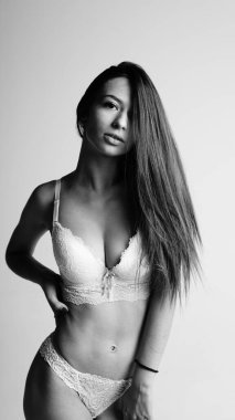 Kız iç çamaşırı beyaz arka plan üzerinde