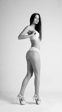 Kız iç çamaşırı beyaz arka plan üzerinde