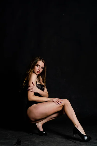 Haute sexy brunette lingerie studio portrait — Photo