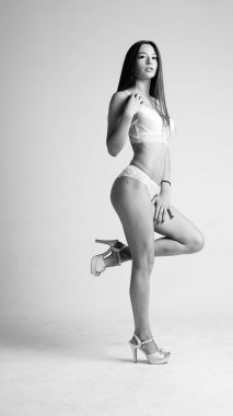 Kız iç çamaşırı beyaz arka plan üzerinde