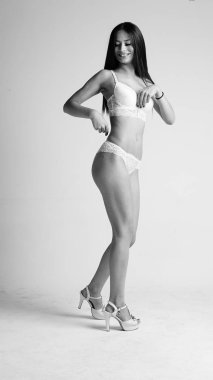 Kız iç çamaşırı beyaz arka plan üzerinde