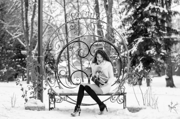 Reine des neiges. Portrait d'une femme d'hiver . — Photo