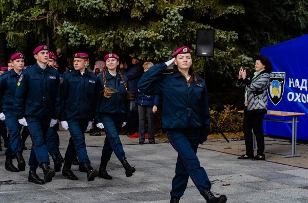 乌克兰卢茨克军校学员宣誓2019年10月12日 — 图库照片