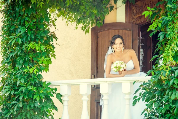 Bella coppia in matrimonio ucraino Lutsk — Foto Stock