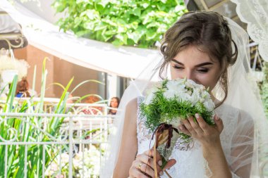 Düğün günü güzel gelin ve zarif damat 23.07.2017 Lutsk, Ukrayna