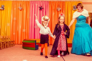 Anaokulunda yeni yıl haberleri Ukrayna Lutsk 27.12.2017