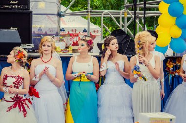 Gelin Geçidi, Lutsk Ukrayna 29 / 06 / 2014