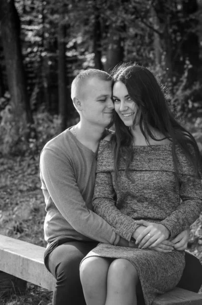 Loving Couple Have Fun — Stock Photo, Image