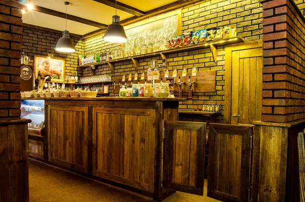Tiro Interior Pub Com Balcão Bar — Fotografia de Stock