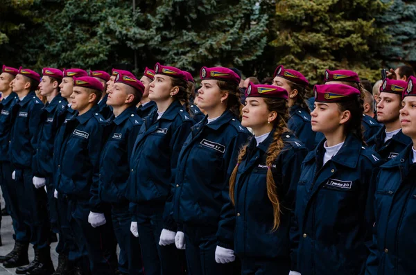 Eed van militaire cadetten in Lutsk Oekraïne 10-12-2019 — Stockfoto