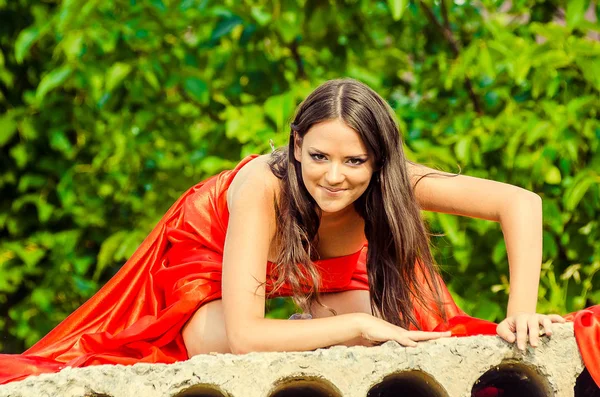 Beautiful Young Girl Dressed Red Dress Concrete Slabs Posing Summer — Stock Photo, Image
