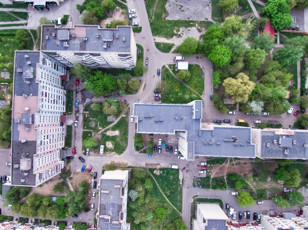 A legjobb kilátás nyílik a Jatujak park Bangkok város. Reggel az emberek szeretnek itt edzeni. A kert úgy tervezték, hogy a geometria a kör és a háromszög néz ki, mint a békés jel. — Stock Fotó