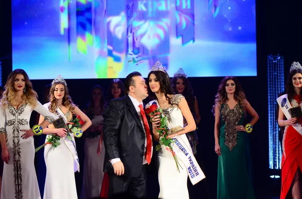Ronda Final Del Concurso Nacional Miss Princesa Ucrania —  Fotos de Stock