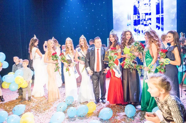 2016 년 8 월 8 일에 확인 함 . Miss Princess of ukraine Lutsk Ukraine 08.11.2016 — 스톡 사진