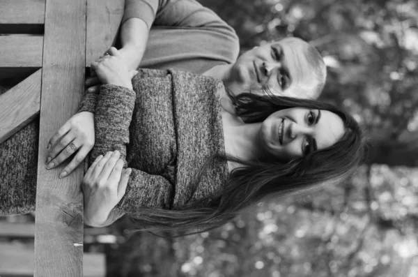 Loving Couple Have Fun — Stock Photo, Image