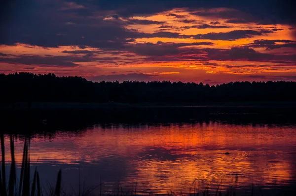 Sonnenaufgang im Meer Sonnenuntergang Himmel — Stockfoto