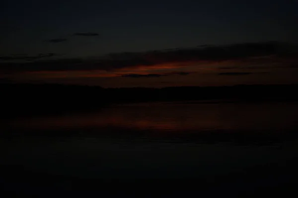Malowniczy Widok Niekończące Się Morze Pięknym Wschodem Słońca Niebie — Zdjęcie stockowe