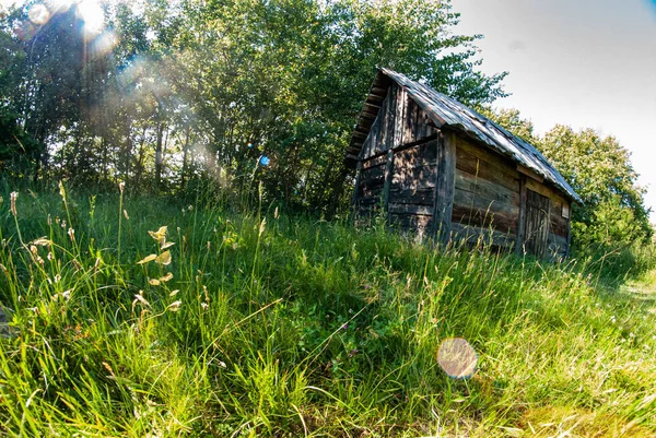 Starý Dřevěný Dům Vesnici — Stock fotografie