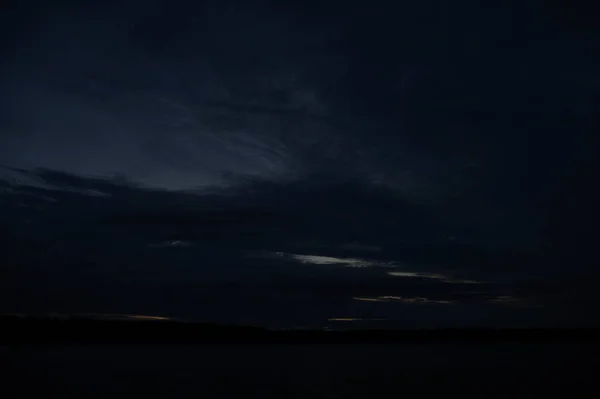 Sonsuz Karanlık Gökyüzü Arkaplanının Resimsel Görüntüsü — Stok fotoğraf