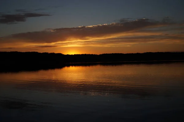 Malerischer Blick Auf Endloses Meer Mit Schönem Sonnenaufgang Himmel — Stockfoto