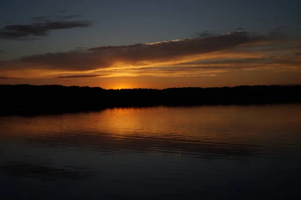 Malerischer Blick Auf Endloses Meer Mit Schönem Sonnenaufgang Himmel — Stockfoto