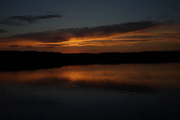 Malerischer Blick Auf Endloses Meer Mit Schönem Sonnenaufgang Himmel — Stockfoto