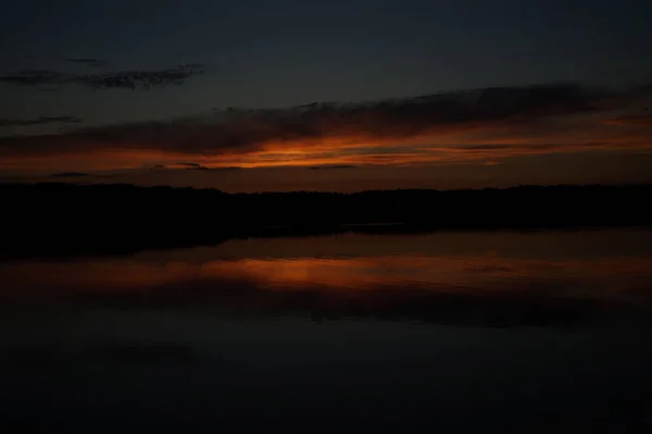 Picturesque View Endless Dark Sky Lake Early Morning — Stock Photo, Image