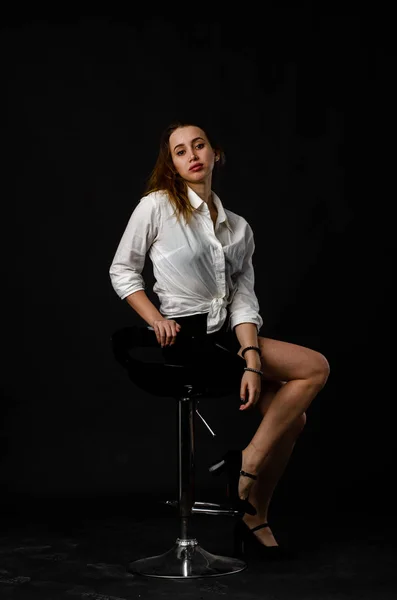 Beautiful Woman Black Skirt Posing Studio Isolated Dark Background — Fotografia de Stock