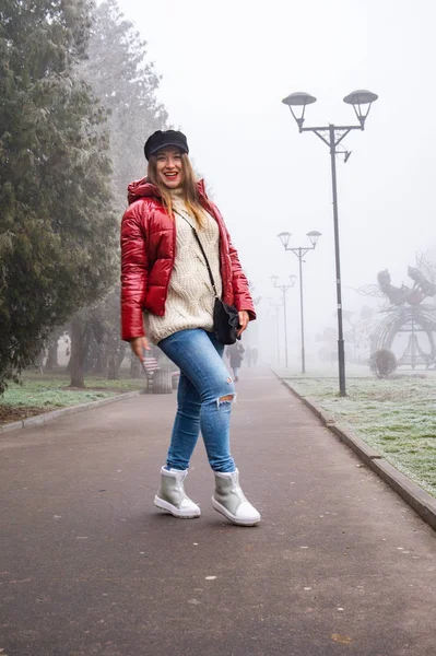 Young Beautiful Woman Red Jacket Walking Street — Stockfoto