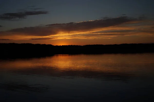 Picturesque View Endless Dark Sky Lake Early Morning — Stock Photo, Image