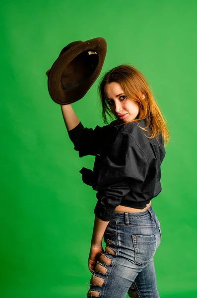 Beautiful Girl Ripped Jeans Cowboy Hat — Stockfoto