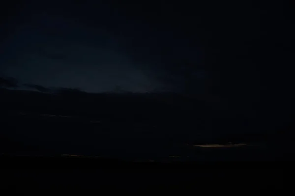 Vista Pitoresca Fundo Céu Escuro Sem Fim — Fotografia de Stock