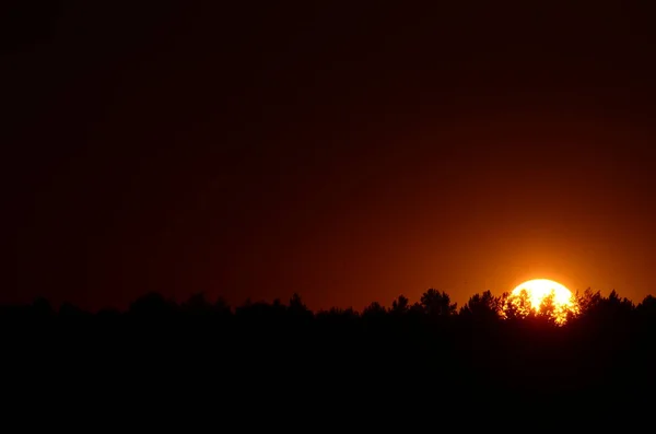 Vue Pittoresque Ciel Noir Sans Fin Lever Soleil — Photo