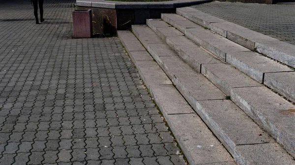 Över Grå Strukturerad Trottoar Kakel Gatan — Stockfoto