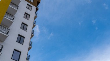 Şehirde yeni bir yerleşim yeri