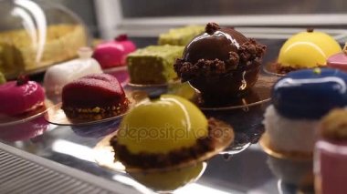 şekerleme krema hazırlanması. Sürgülü