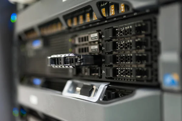 Мережа серверів в даних номер внутрішній номер — стокове фото